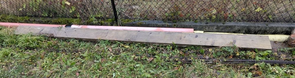 Więźba dachowa, drewno budowlane.