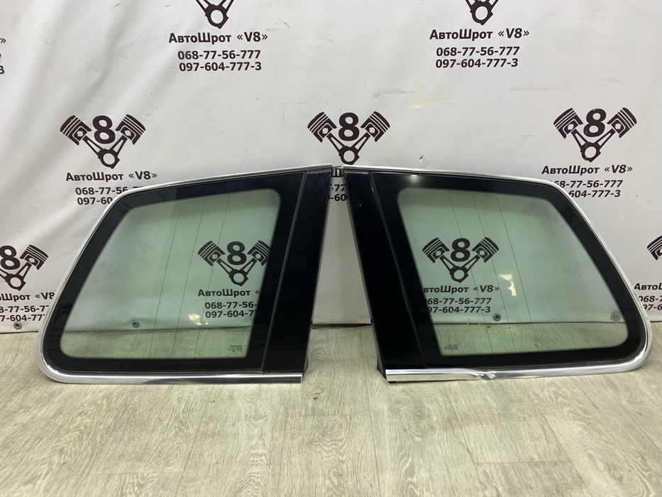 Бокові вікна багажника VW Touareg 1 2002-2010 тоуарег турег