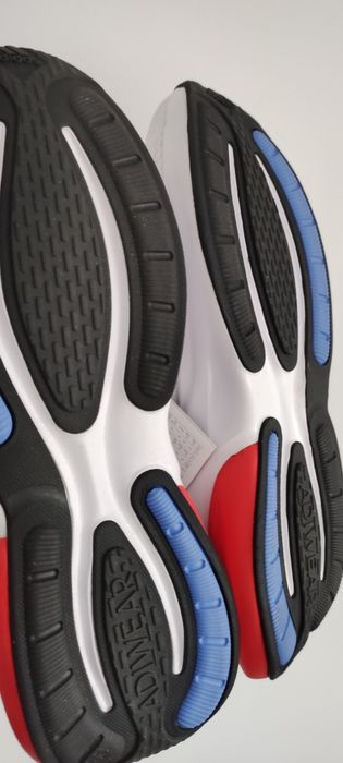 Adidas novas com caixa original