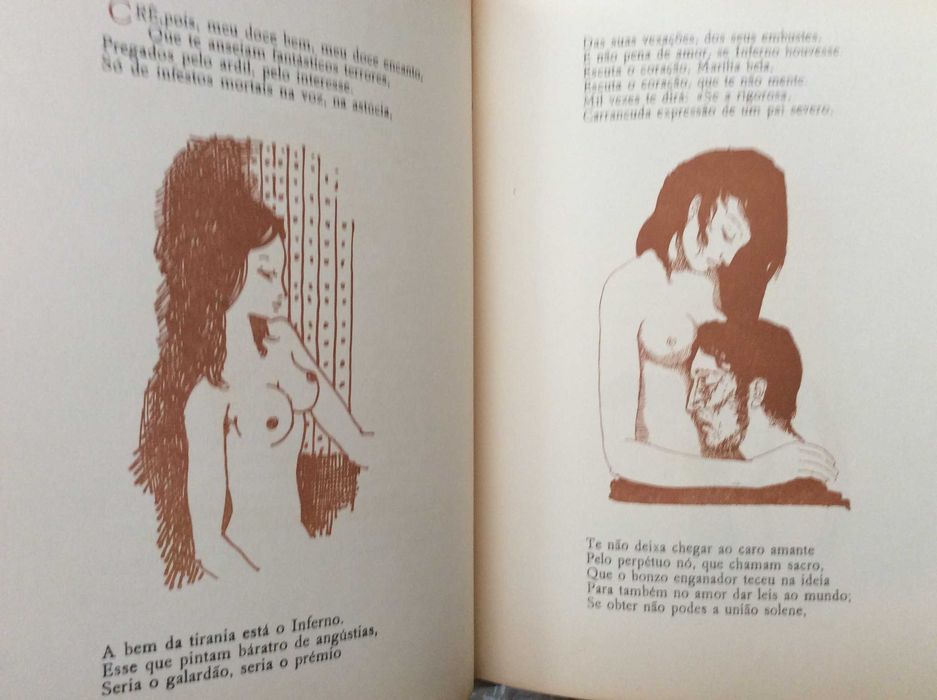 Bocage - Obras Escolhidas Lisboa, edição Artis,  3 volumes.