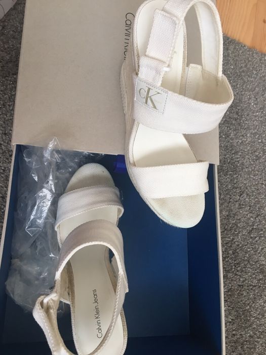 Oryginalne Calvin Klein 40/26 espadryle biale