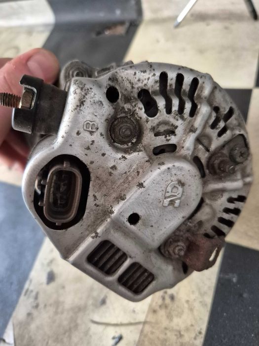 Alternator Honda Civic B18c4 bseria