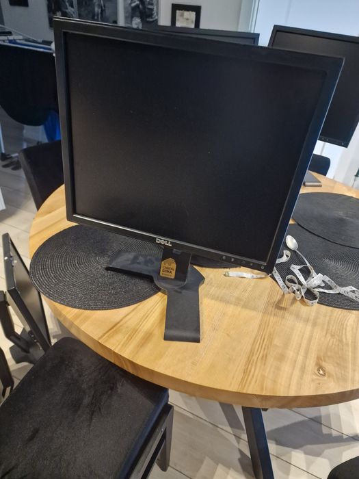 5x Monitor biurowy dell