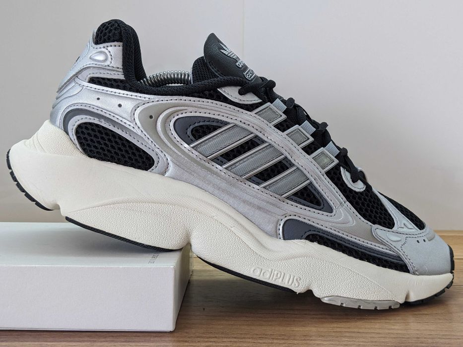 Adidas Ozmillen Steel 44 / 28см Чоловічі літні оригінальні кросівки