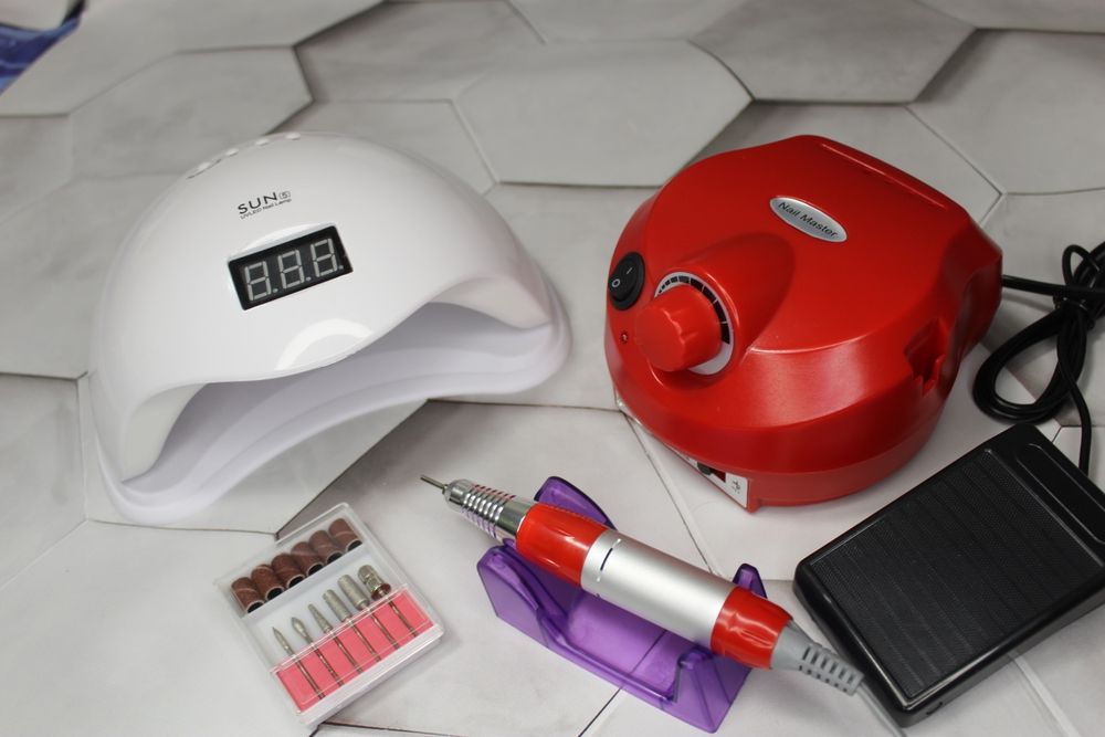 Акція‼️Набір для манікюру фрезер ZS-601 65w 45 000. та лампа Sun 5 48