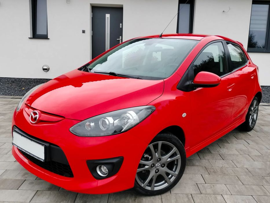 Mazda 2