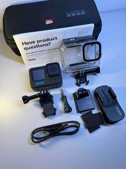 Екшн-камера GoPro Hero 10 з флешкою