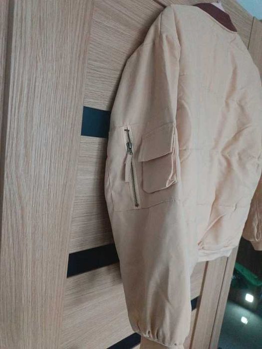 Kremowa Bomberka męska