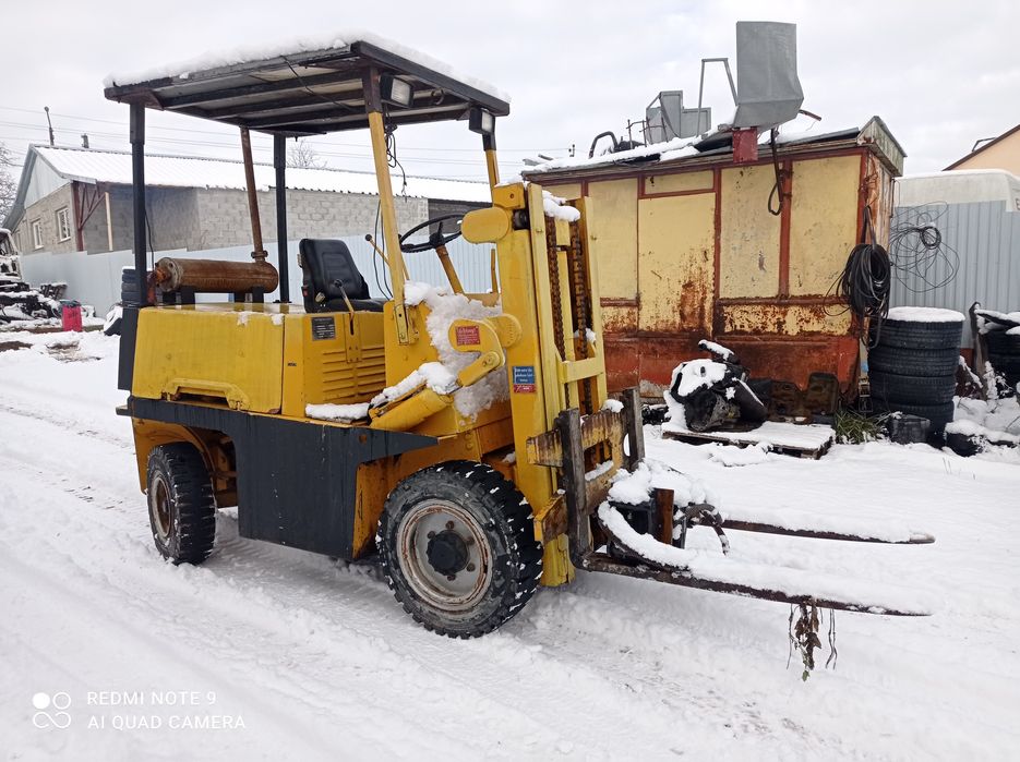 Вилочнй Навантажувач O&K