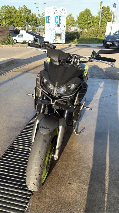 Mt 09 2018 Night fluo