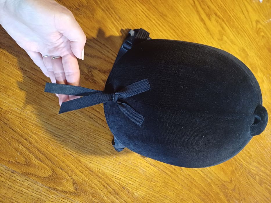 Toczek jeździecki rozmiar 61 zamsz