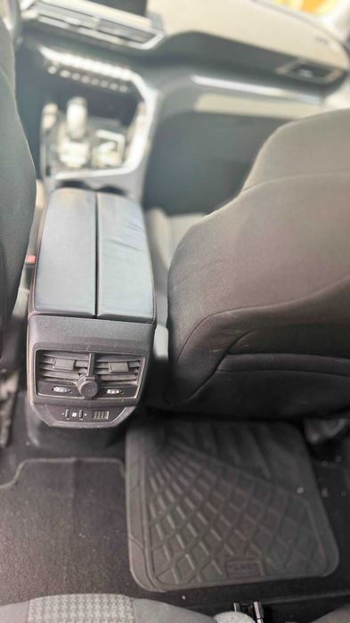 Peugeot 5008 130CV