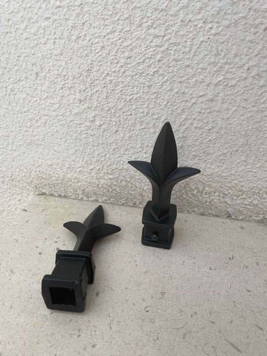 Terminais em ferro para varão de cortinado