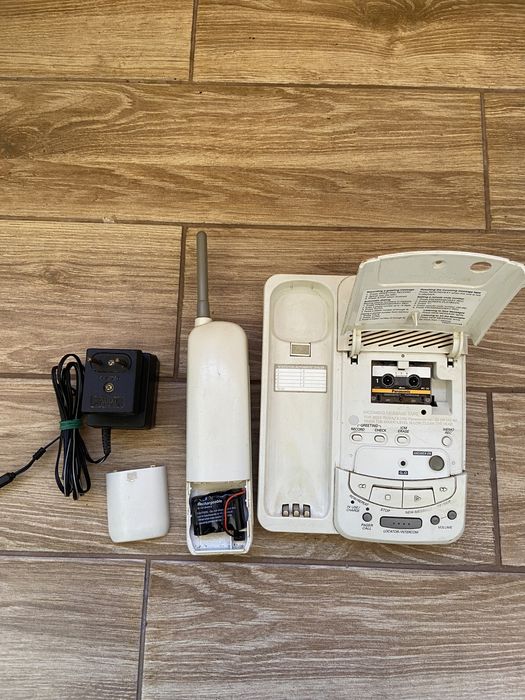 Стационарный телефон Panasonic KX-T 4311 BX-W