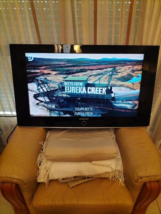 TV LCD Samsung 40 polegadas449268398739302401