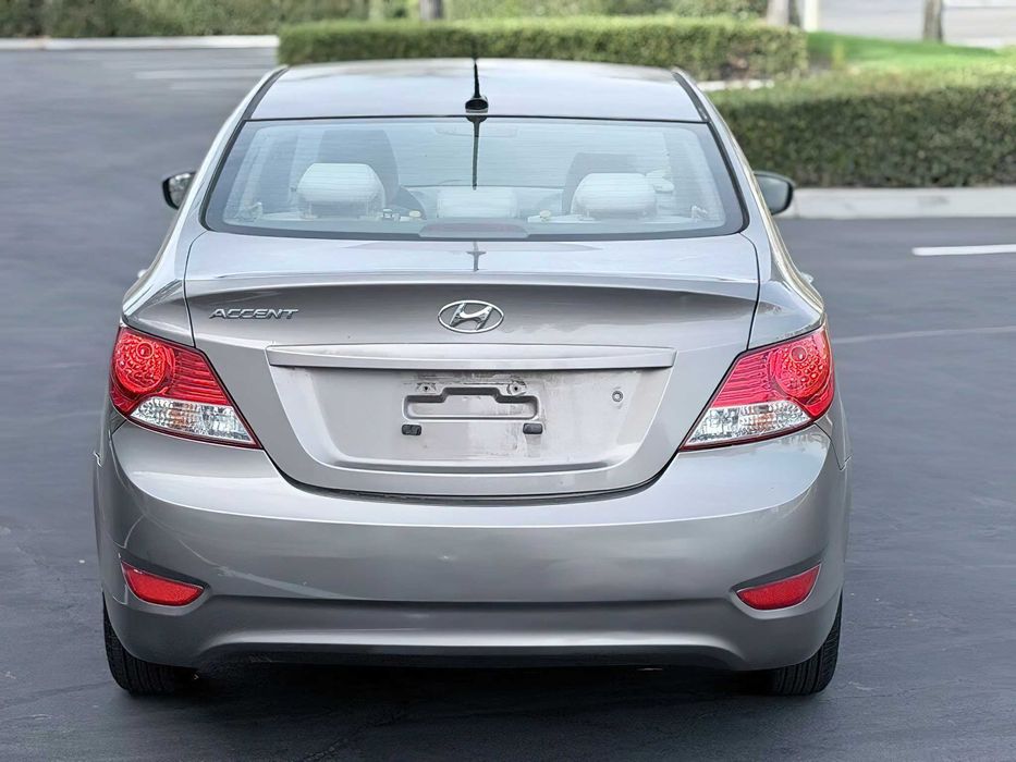Hyundai Accent      2015