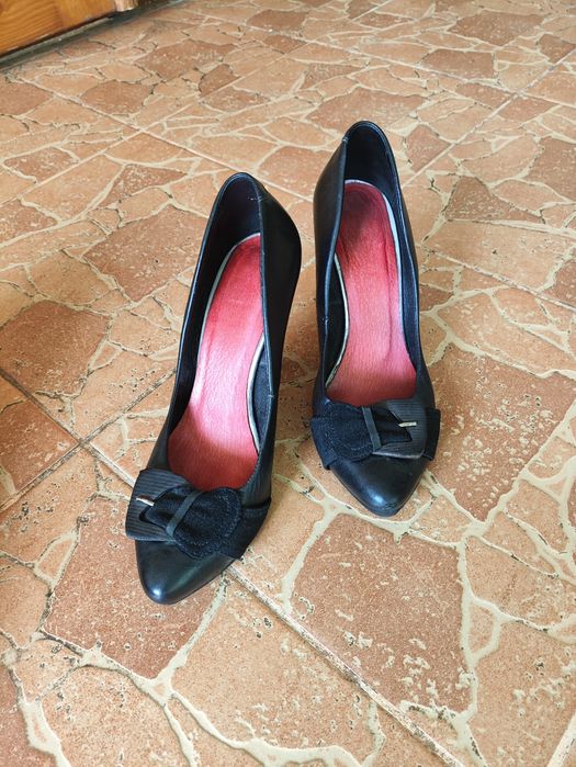 Кожаные туфли 38