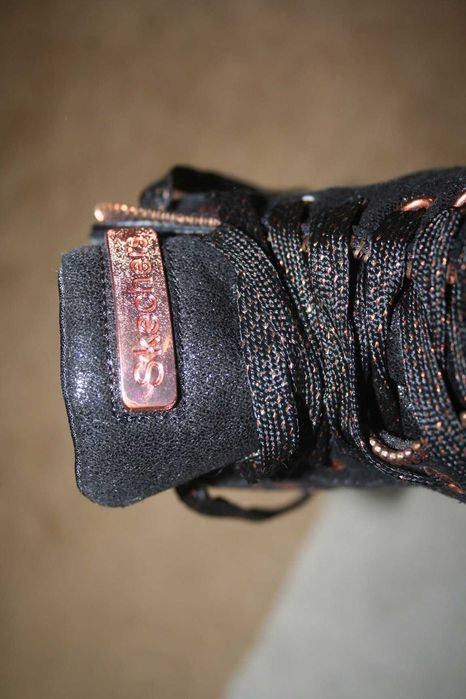 Ténis menina Skechers nº 35 (pouco uso)