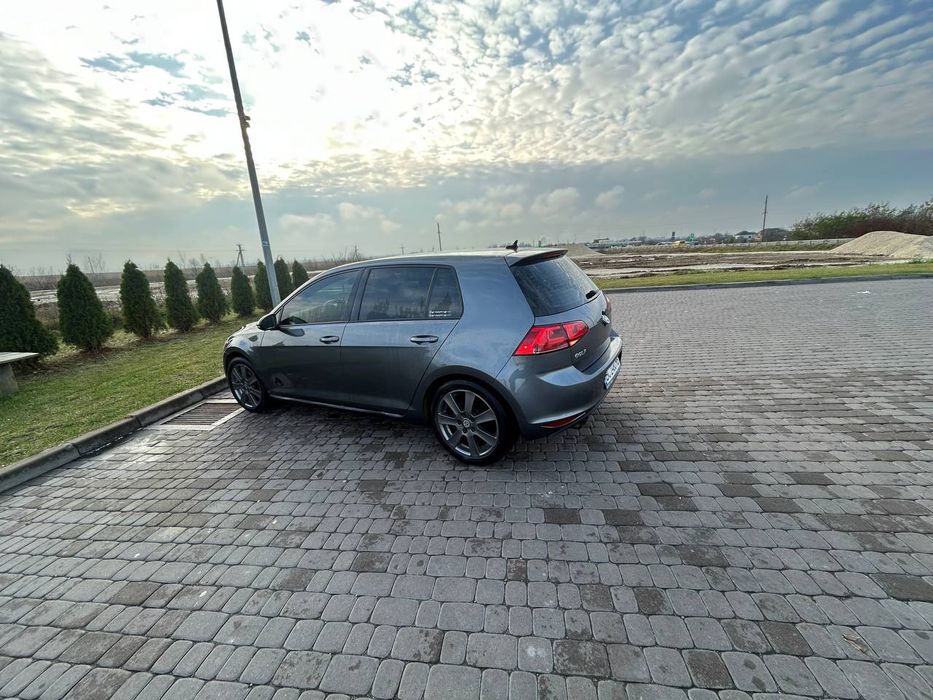 Автомобіль Golf 7