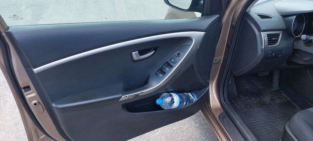 Hyundai  i30 2013 1.6crdi АКПП