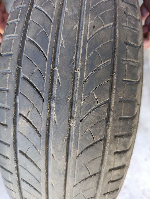 Продам шини 175/70R13/82H