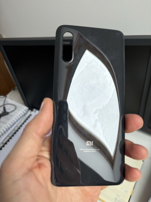 Tylne plecki Xiaomi MI9 + szkla ochronne 9H 4 szt