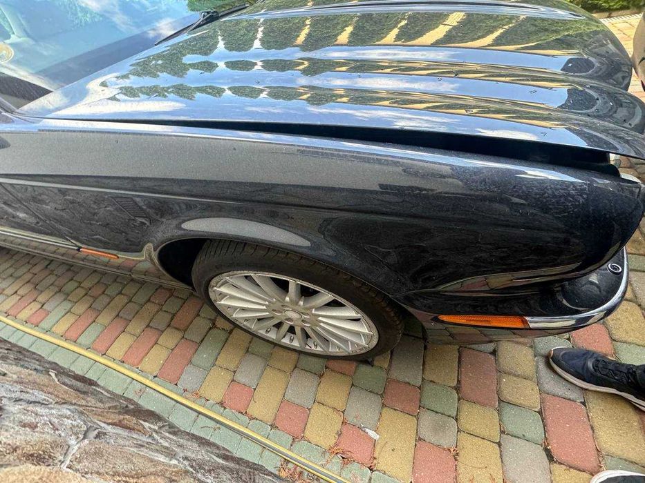 Передні Крила до Jaguar XJ X350 2003- (ціна за шт.)
