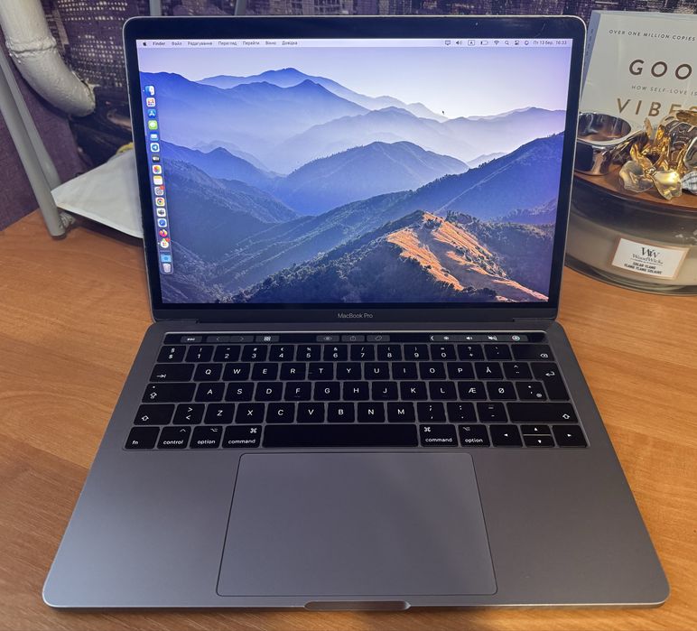 Продам MacBook Pro 13 (2017)