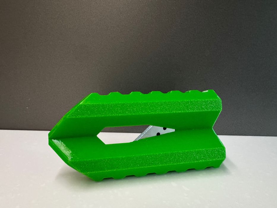 Фаскознімач по гіпсу під кутом 45 градусів, кромочник, рубанок