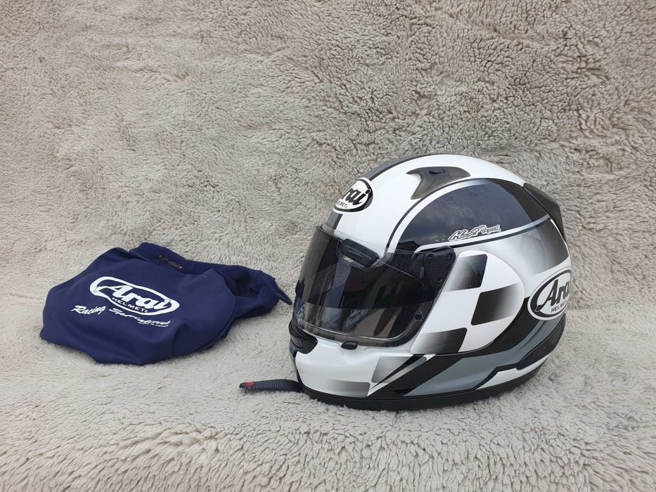 wys 24.09 Arai Quantum ST PRO rozm M  , kask motocyklowy