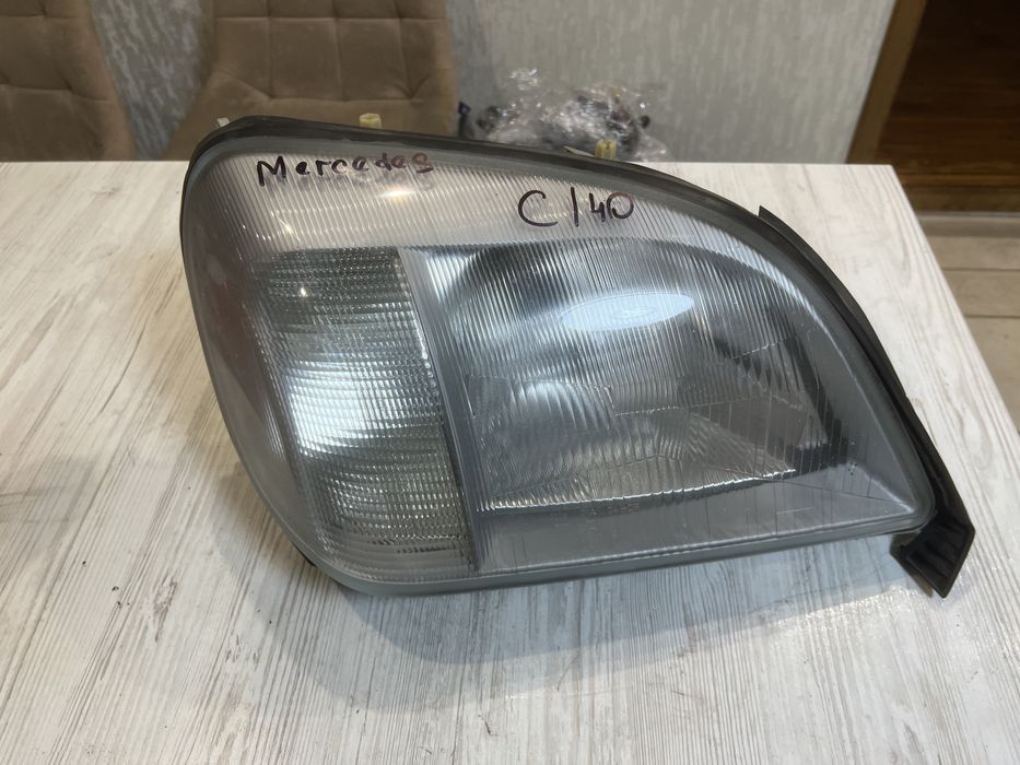 Mercedes-Benz W140 Coupe cl правая фара Glass Bosch 1305544172