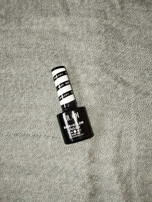 niuqi milky base 2 in 1 lakier hybrydowy baza hybrydowa pół transparet