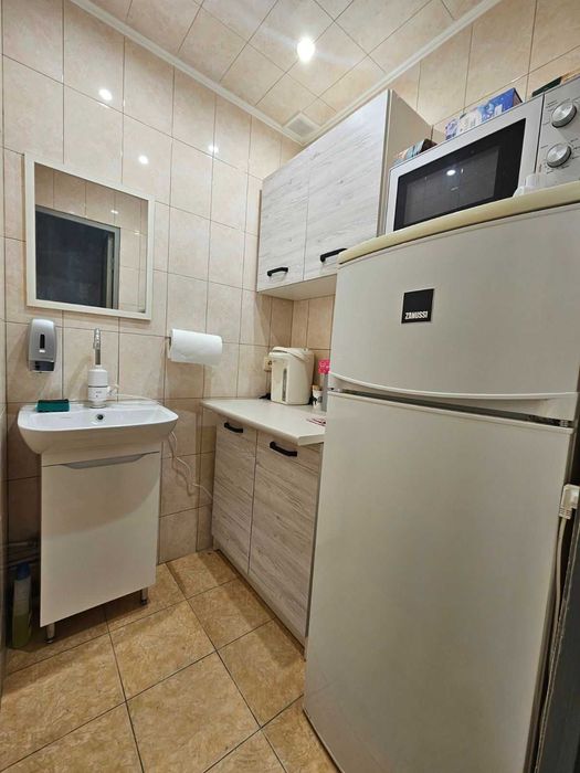 Продам офис 45 кв.м. Бочарова 6