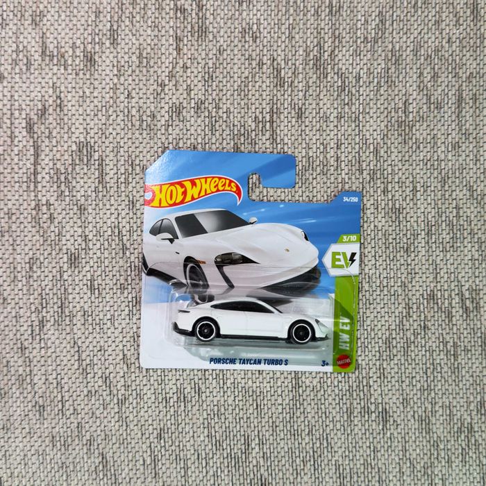 Hot Wheels Porsche 911 + Taycan + 928S (Selados)