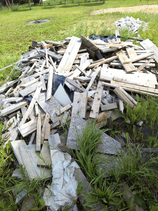 Deski, drewno, po budowie za darmo REZERWACJA  22.06