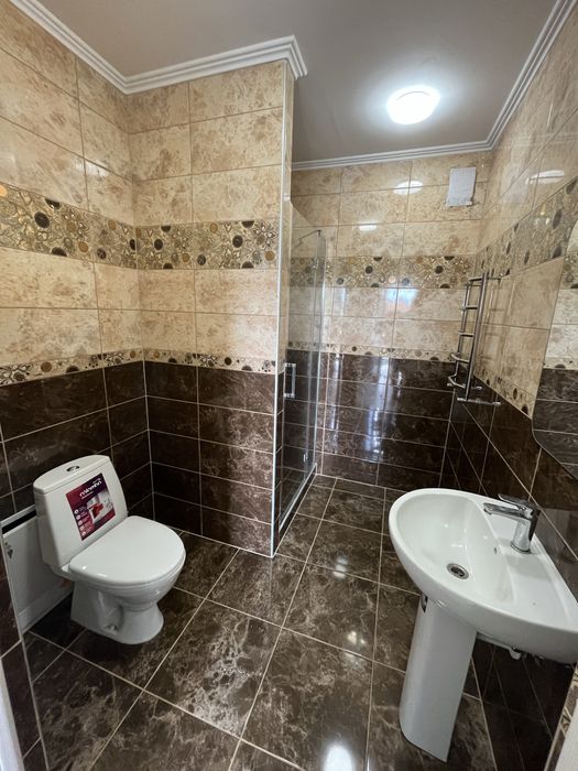 Здам готель 660 м2 Закарпаття Бене траса М23 фасад