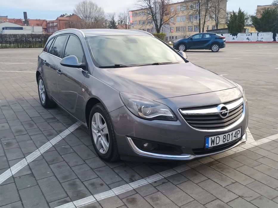 Opel Insignia Salon PL, oryginalny lakier, serwisowany, klimatronic, PDC, FV23%