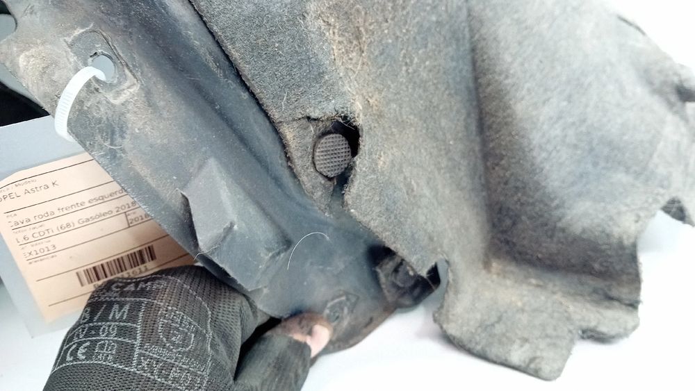 Cava roda frente esquerda OPEL Astra K