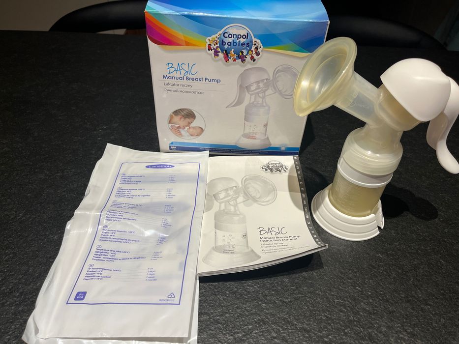 Laktator manualny Canpol Babies i woreczki do pokarmu