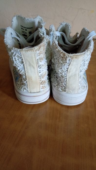 Кеды Frozen Эльза (Disney), р. 29 — для двора/дачи