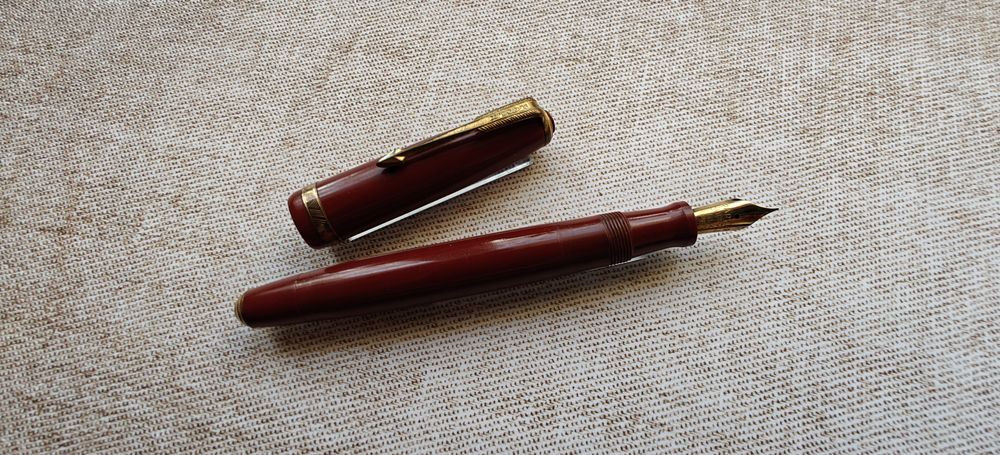Duńskie pióro wieczne Parker Duofold Terracotta