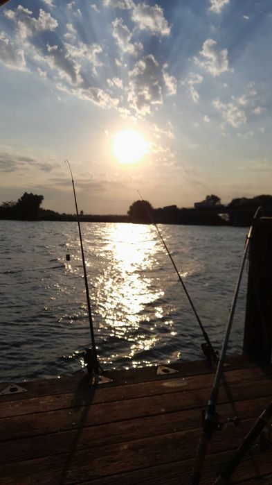 Продам курень в с Маяки на базе стоянке катеров.