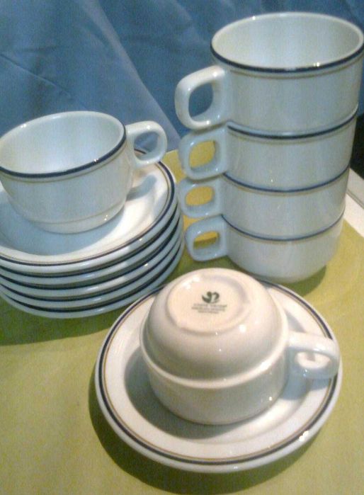 Conjunto de 12 Chávenas e pires novos Costa Verde