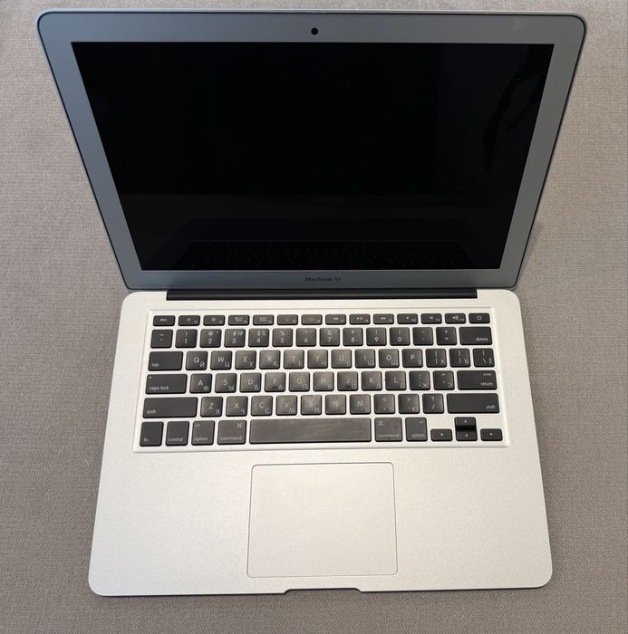 MacBook Air ( 13-inch, Early 2015 )