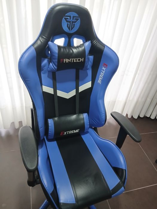 Cadeira Fantech Extreme Gaming Azul e Preta