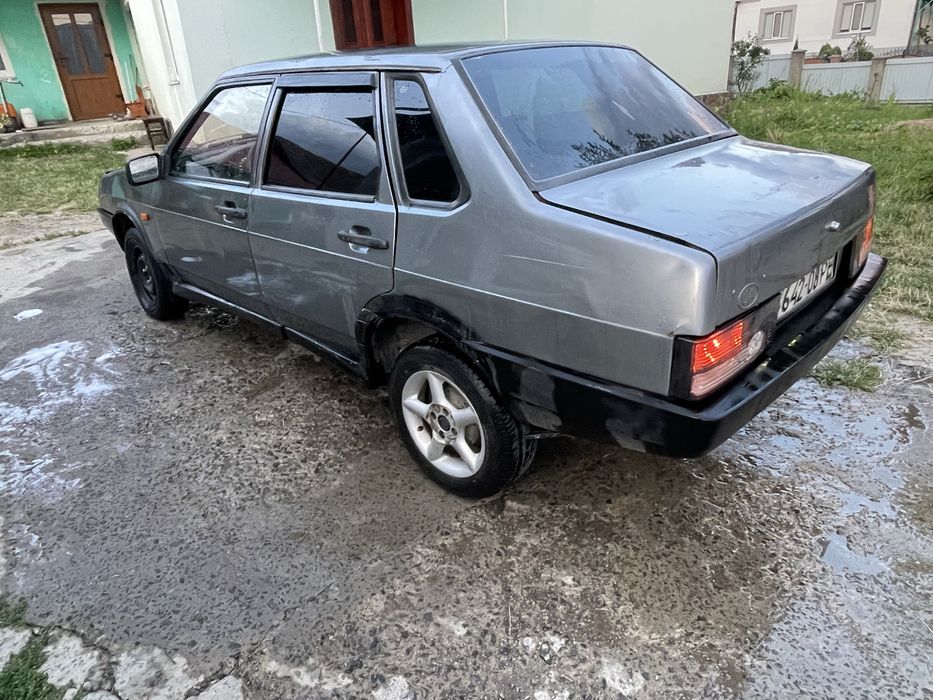 Продам ваз 21099 на повному ходу