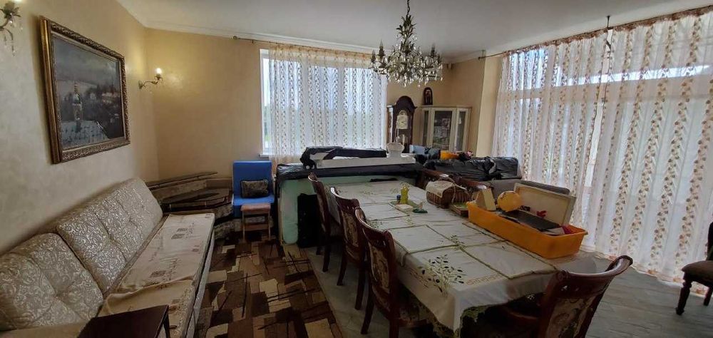 Ексклюзивна садиба 50 соток з басейном та власною інфраструктурою | поруч Київ
