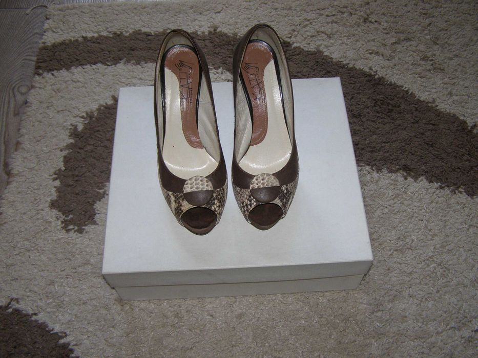 Туфлі з натуральної шкіри