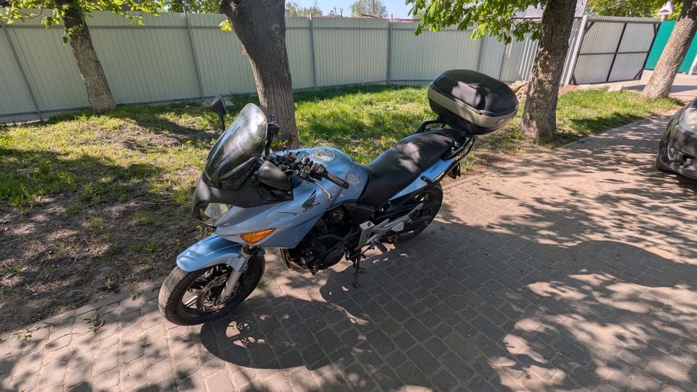 Honda sbf 600 sa