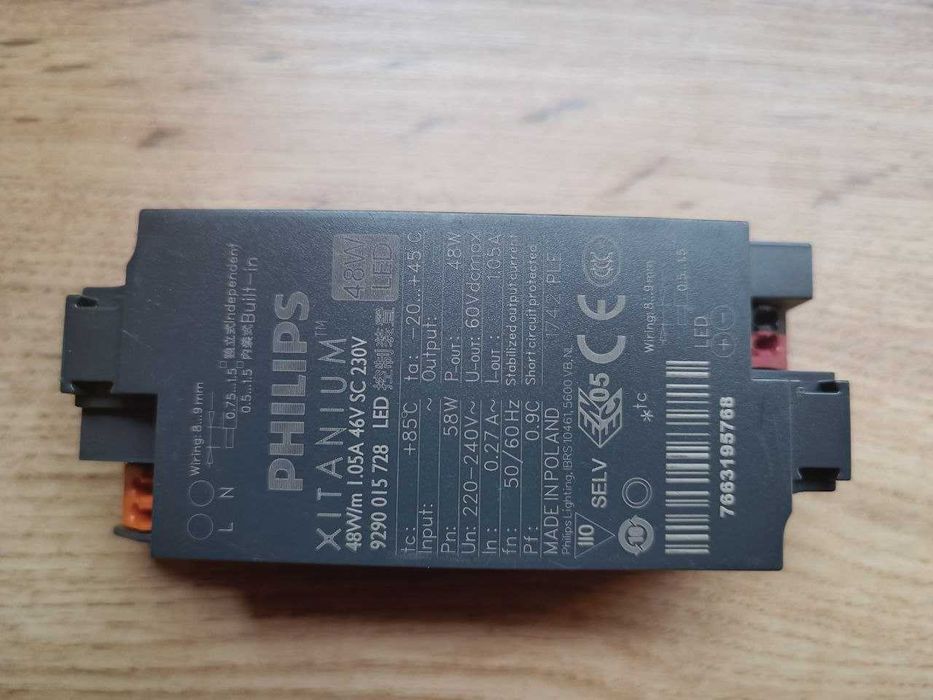 ЛЕД драйвер PHILIPS Xitanium 23W,32W/m0.7A ,34W/m0.8A,48W,50W